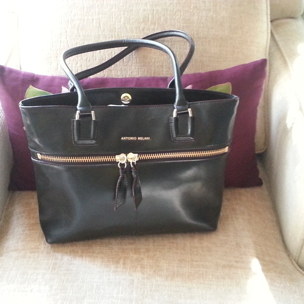 Black Leather Hand Bag